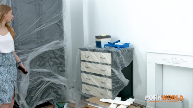 Превью Молодую шлюшку натянули на два ствола во время МЖМ траха № 44708