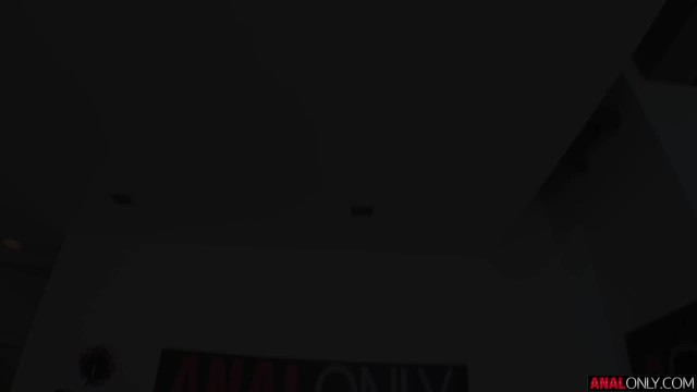 Превью Разорви ей жопу до размеров галактической дыры № 46736