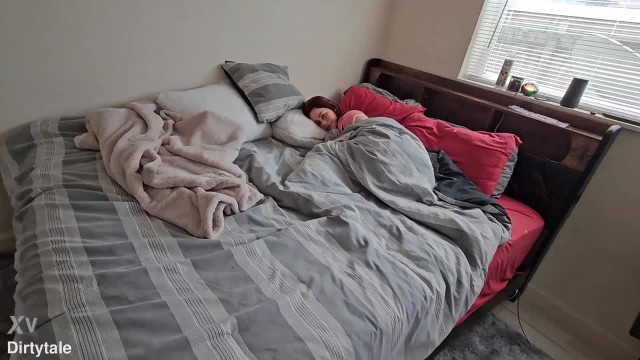 Превью Предсказуемое вторжение в нежную киску № 46742