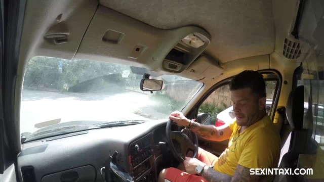 Превью В такси можно ездить бесплатно и с кайфом № 46771